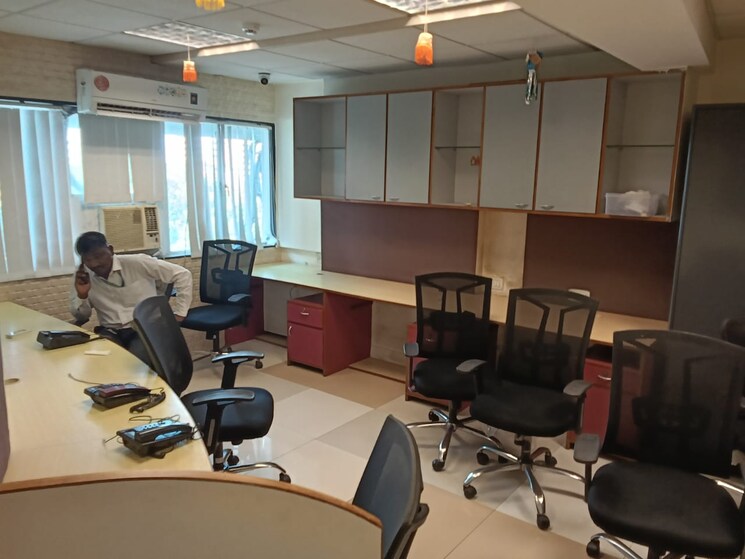 Team Area, dalamal-tower Commercial Office Space 659 Sq.Ft. In Nariman Point Mumbai 8795663