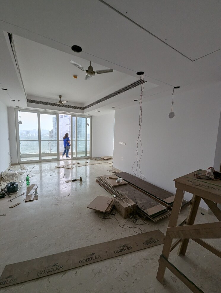 Living Room, conscient-hines-elevate 3 Bedroom 2595 Sq.Ft. Apartment In Sector 59 Gurgaon 8795665