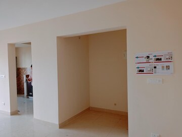 Room in 2 BHK Builder Floor at Kodigehalli – for Rent