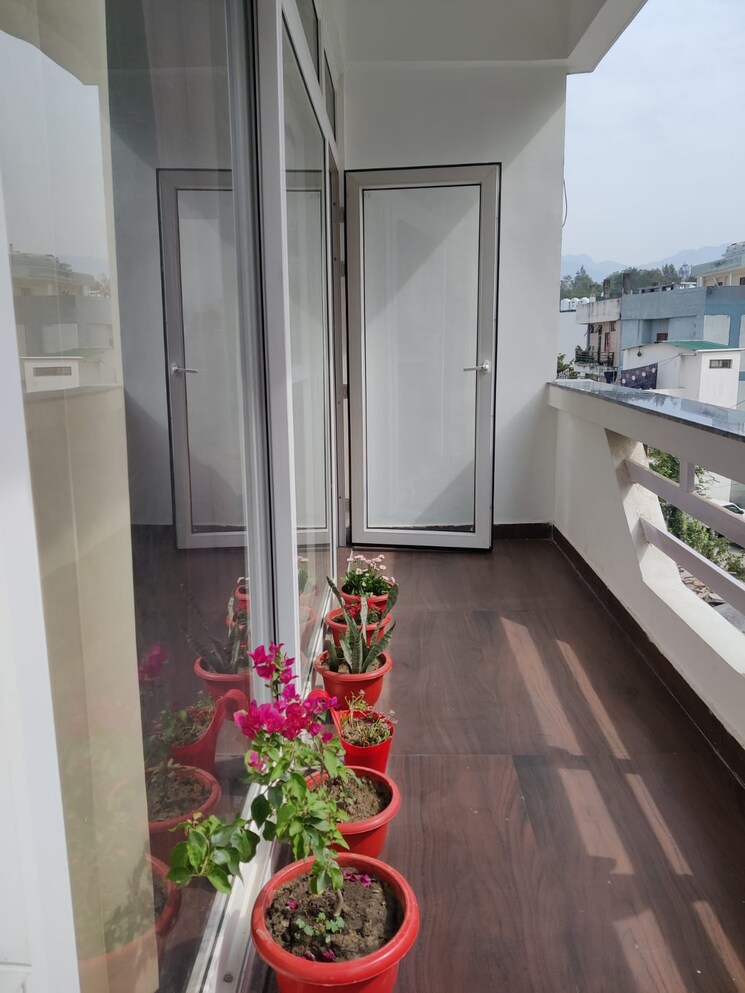 Balcony, sahastradhara road 2 Bedroom 1508 Sq.Ft. Builder Floor In Sahastradhara Road Dehradun 8795697