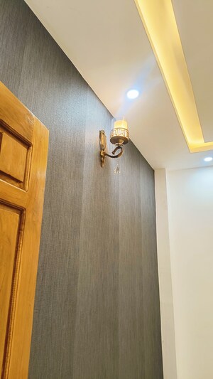 Furnished Amenities in 2 BHK Independent House at Safedabad – for Sale