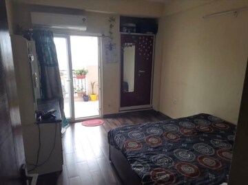 Bedroom in 2 BHK Apartment at Ajnara Le Garden, Sector 16b Greater Noida – for Rent