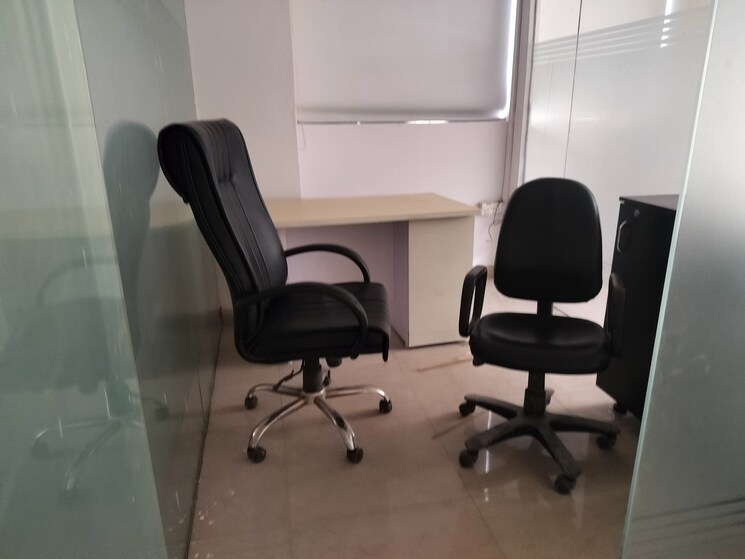 Team Area, logix-park Commercial Office Space in IT/SEZ 1500 Sq.Ft. In Sector 16 Noida 8795715