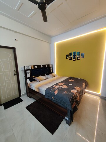 Bedroom in 2 BHK Builder Floor at Sahastradhara Road – for Rent