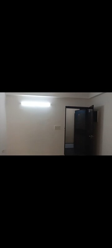 Room in 3 BHK Apartment at SG Impressions 58, Raj Nagar Extension – for Sale