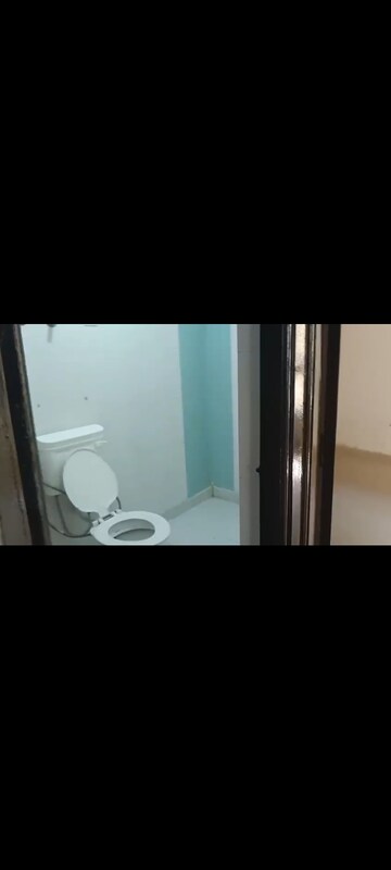 Room in 3 BHK Apartment at SG Impressions 58, Raj Nagar Extension – for Sale