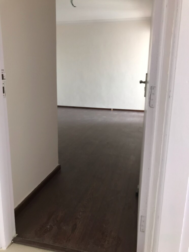 Room, pareena-express-heights 3 Bedroom 1865 Sq.Ft. Apartment In Sector 99 Gurgaon 8795851