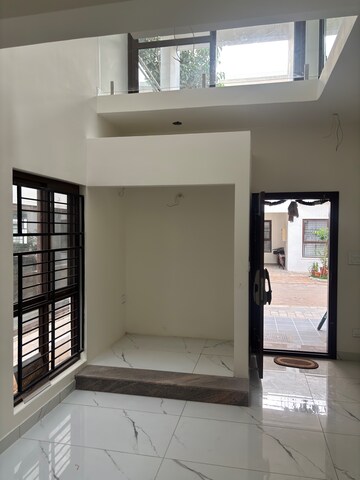 Room in 4 BHK Villa at Atmos Silverwoods, Yelahanka New Town – for Rent