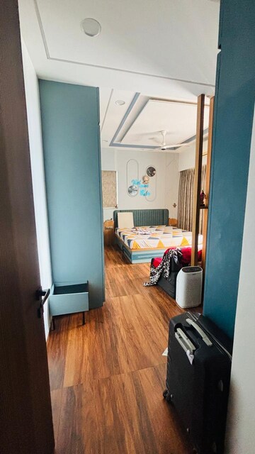 Furnished Amenities in 2 BHK Apartment at Omkar Alta Monte, Malad East – for Rent