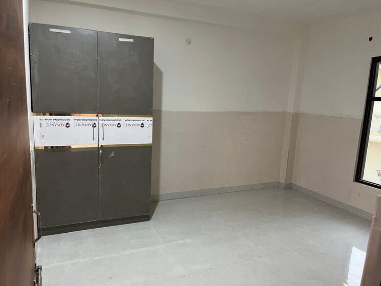 Room, ansal-plaza-sector-23 1 Bedroom 1600 Sq.Ft. Builder Floor In Sector 23 Gurgaon 8795805