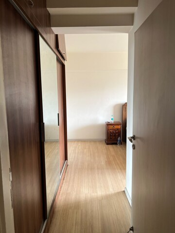 Furnished Amenities in 3 BHK Apartment at DLF The Skycourt, Sector 86 – for Rent