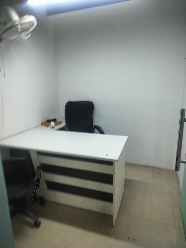 Floor Plan, arv-park Commercial Office Space in IT/SEZ 800 Sq.Ft. In Sector 63 Noida 8795823