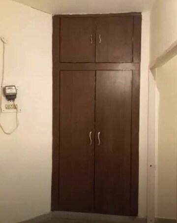 Furnished Amenities in 1 BHK Builder Floor at Sector 45 – for Rent