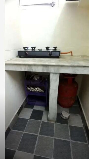 Kitchen in 1 BHK Builder Floor at Sector 45 – for Rent