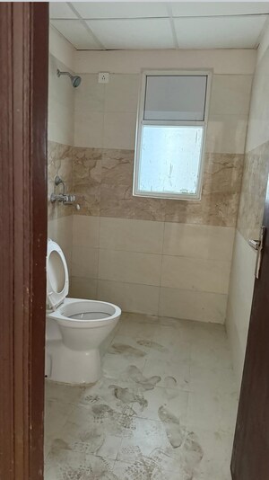 Bathroom in 3 BHK Apartment at Amrapali Golf Homes, Sector 4 Greater Noida – for Sale