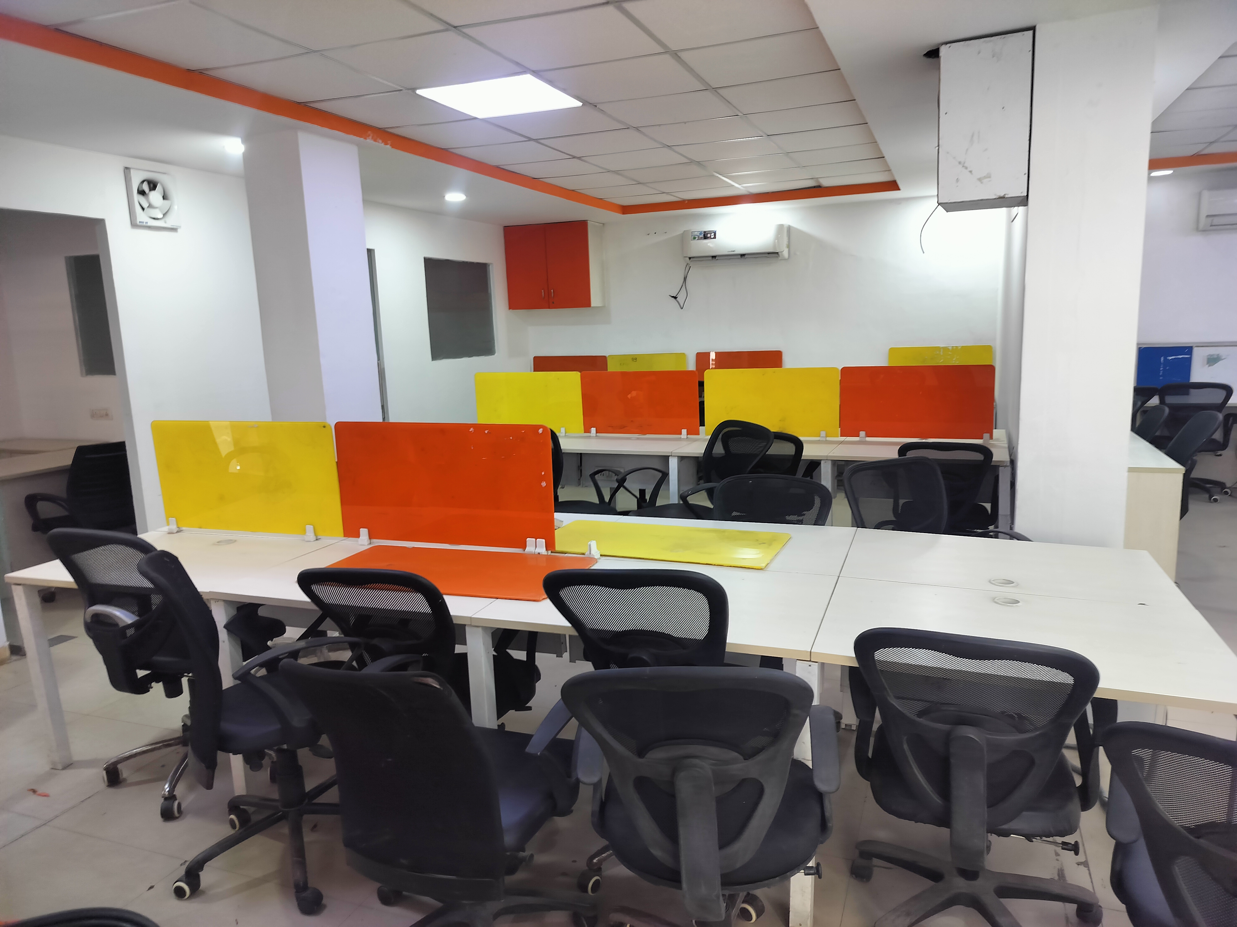 Office Space in IT/SEZ For Rent in Logix Park