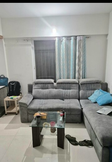 Living Room in 2 BHK Apartment at Mulund West – for Sale