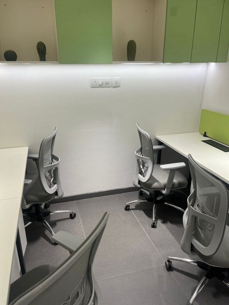 Team Area, marathon-futurex Commercial Office Space 615 Sq.Ft. In Lower Parel Mumbai 8795862