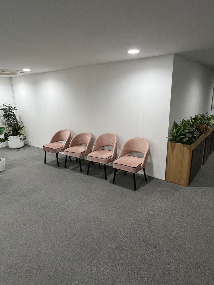 Bedroom, marathon-futurex Commercial Office Space 615 Sq.Ft. In Lower Parel Mumbai 8795862