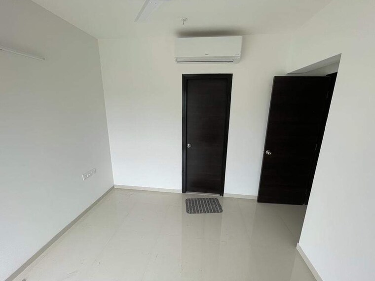 Master Bedroom, lodha-palava-florea-a-to-d 2.5 Bedroom 785 Sq.Ft. Apartment In Dombivli East Thane 8795890