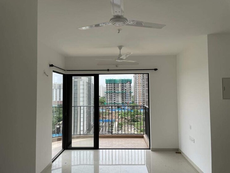 Room, lodha-palava-florea-a-to-d 2.5 Bedroom 785 Sq.Ft. Apartment In Dombivli East Thane 8795890