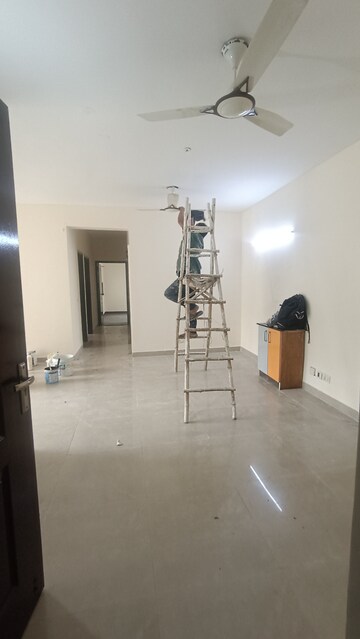 3 BHK Apartment For Rent in Aditya Celebrity Homes, Sector 76