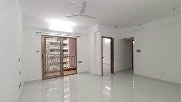 Room in 2 BHK Apartment at Bramhacorp The Collection, Kalyani Nagar – for Rent