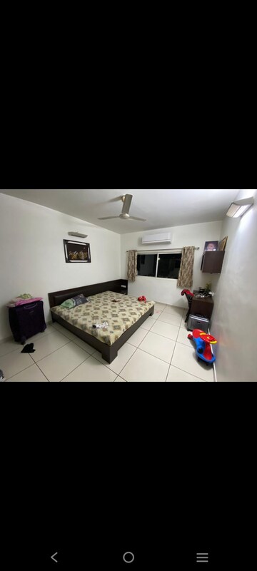 Master Bedroom in 3 BHK Apartment at Sun Aspire, Bopal – for Rent