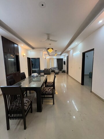 Living Room in 4 BHK Apartment at Settlers India, Sector 57 – for Rent