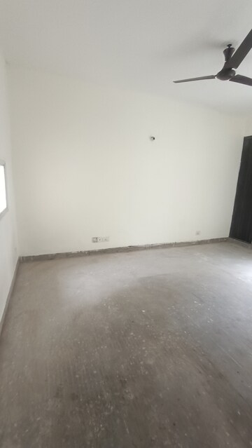 Room in 3 BHK Apartment at Aditya Celebrity Homes, Sector 76 – for Rent