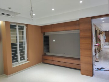 Room in 4 BHK Apartment at Guardian The Palladium, Kothrud – for Sale