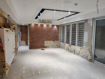 Room in 4 BHK Apartment at Guardian The Palladium, Kothrud – for Sale