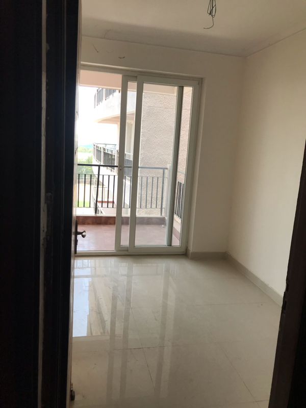 4 BHK + Servant Room 2365 Sq.Ft. Apartment in Pareena Express Heights