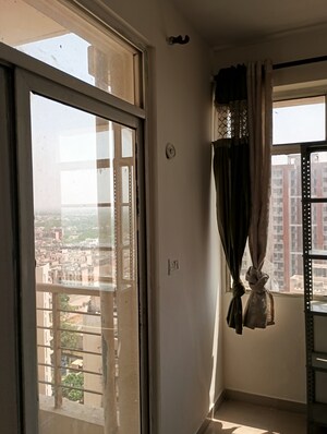 Building Lobby in 3 BHK Penthouse at Eldeco Mystic Greens, Omicron I Greater Noida – for Sale