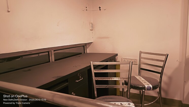 Floor Plan, netaji subhash place Commercial Office Space 100 Sq.Ft. In Netaji Subhash Place Delhi 8796038