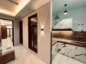 Bedroom in 1 BHK Builder Floor at Saket – for Rent