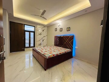 Bedroom in 1 BHK Builder Floor at Saket – for Rent