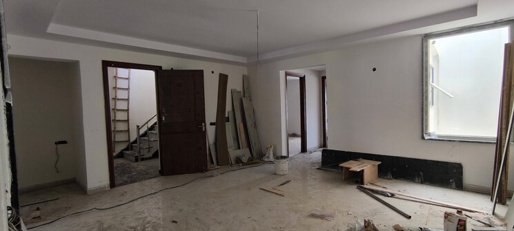 Room, bptp-amstoria-country-floor 3 Bedroom 2025 Sq.Ft. Independent House In Sector 102 Gurgaon 8796044