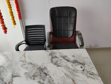  Office Space For Rent in Gaur City Mall, Sector 4 Greater Noida