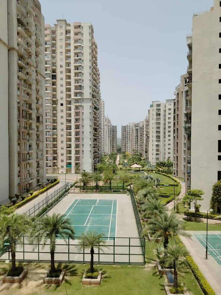 Exterior View, supertech-czar-suites 1 RK 445 Sq.Ft. Apartment In Omicron I Greater Noida Greater Noida 8796052