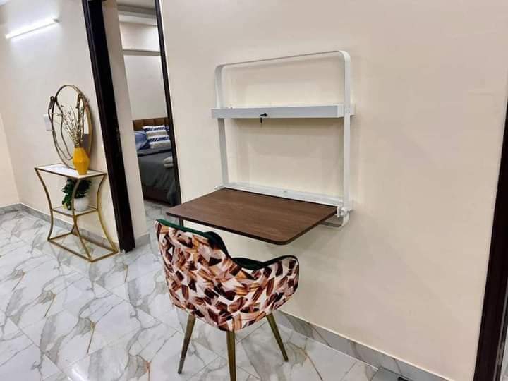 2 BHK Builder Floor For Rent in Saket