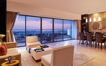 4 BHK Apartment For Sale in Peninsula Heights Bangalore, Jp Nagar