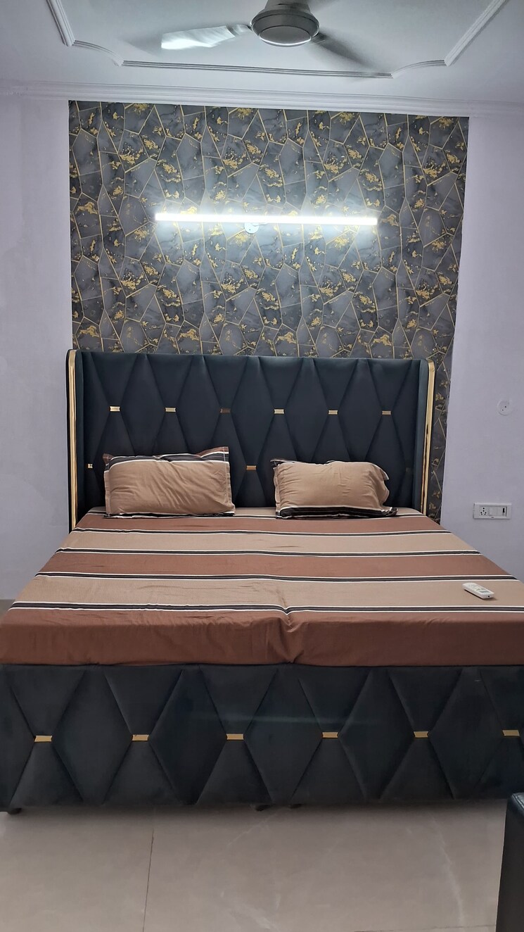 Bedroom, rajouri garden 4 Bedroom 290 Sq.Yd. Builder Floor In Rajouri Garden Delhi 8796107