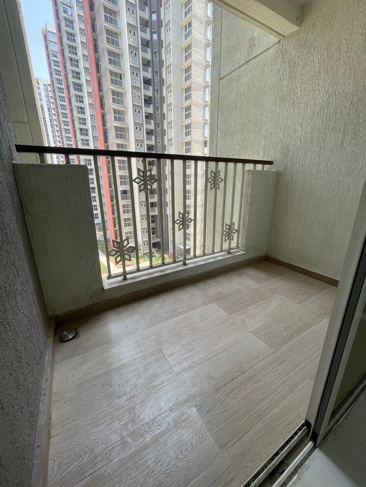 Balcony, lodha-codename-premier 1 Bedroom 720 Sq.Ft. Apartment In Dombivli East Thane 8796082
