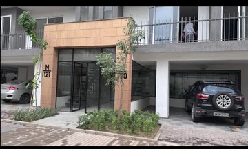 2.5 BHK Builder Floor – Exterior View View at Smart World Gems, Sector 89 - for Sale