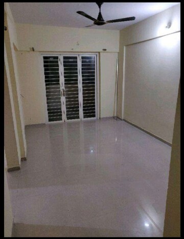 Room in 1 BHK Apartment at Vikas Nagar – for Sale