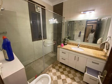 Kitchen in 3 BHK Builder Floor at Safdarjung Enclave – for Rent