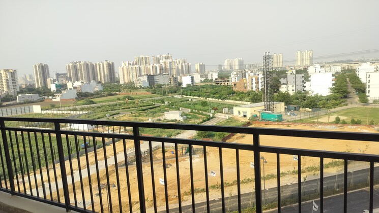 Balcony, rof-aalayas-phase-2 3 Bedroom 900 Sq.Ft. Apartment In Sector 102 Gurgaon 8796152