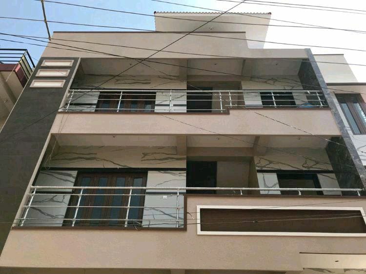 6+ BHK + Pooja Room Independent House For Sale in Kammanahalli