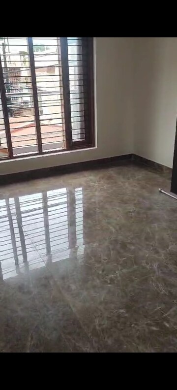 Room in 6+ BHK Independent House at Kammanahalli – for Sale